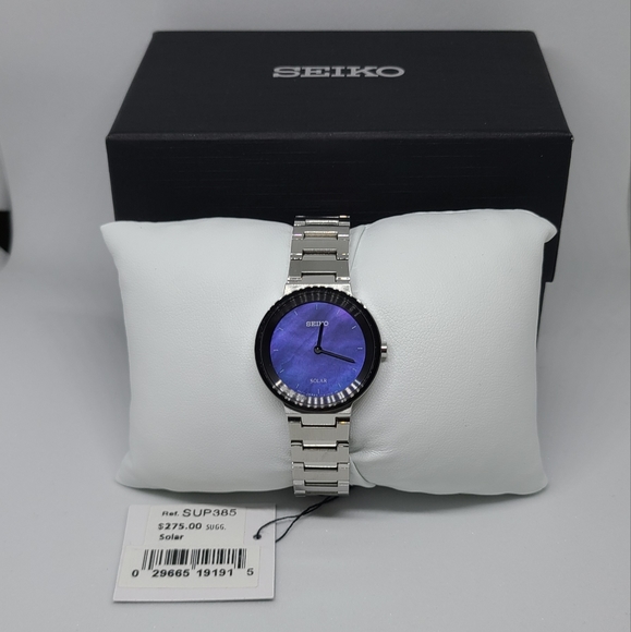 Seiko Women\'s Watch solar powered